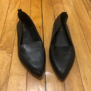 Aldo black leather flats